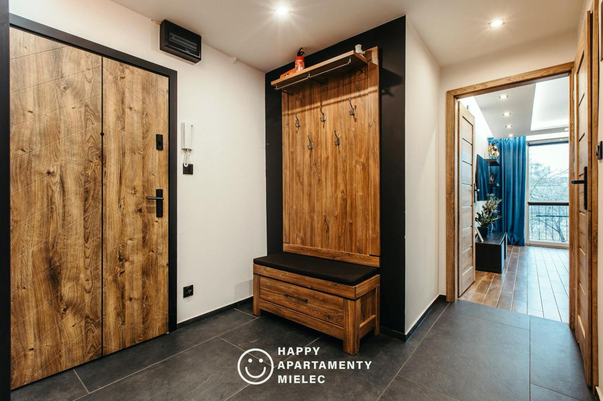 Happy Time - Apartamentyhappy Pl Мелец Екстериор снимка