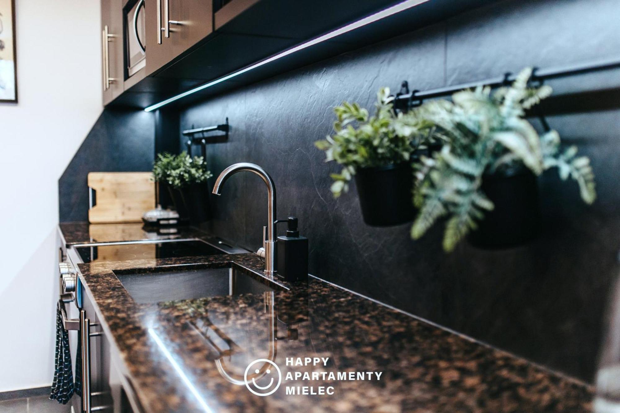 Happy Time - Apartamentyhappy Pl Мелец Екстериор снимка