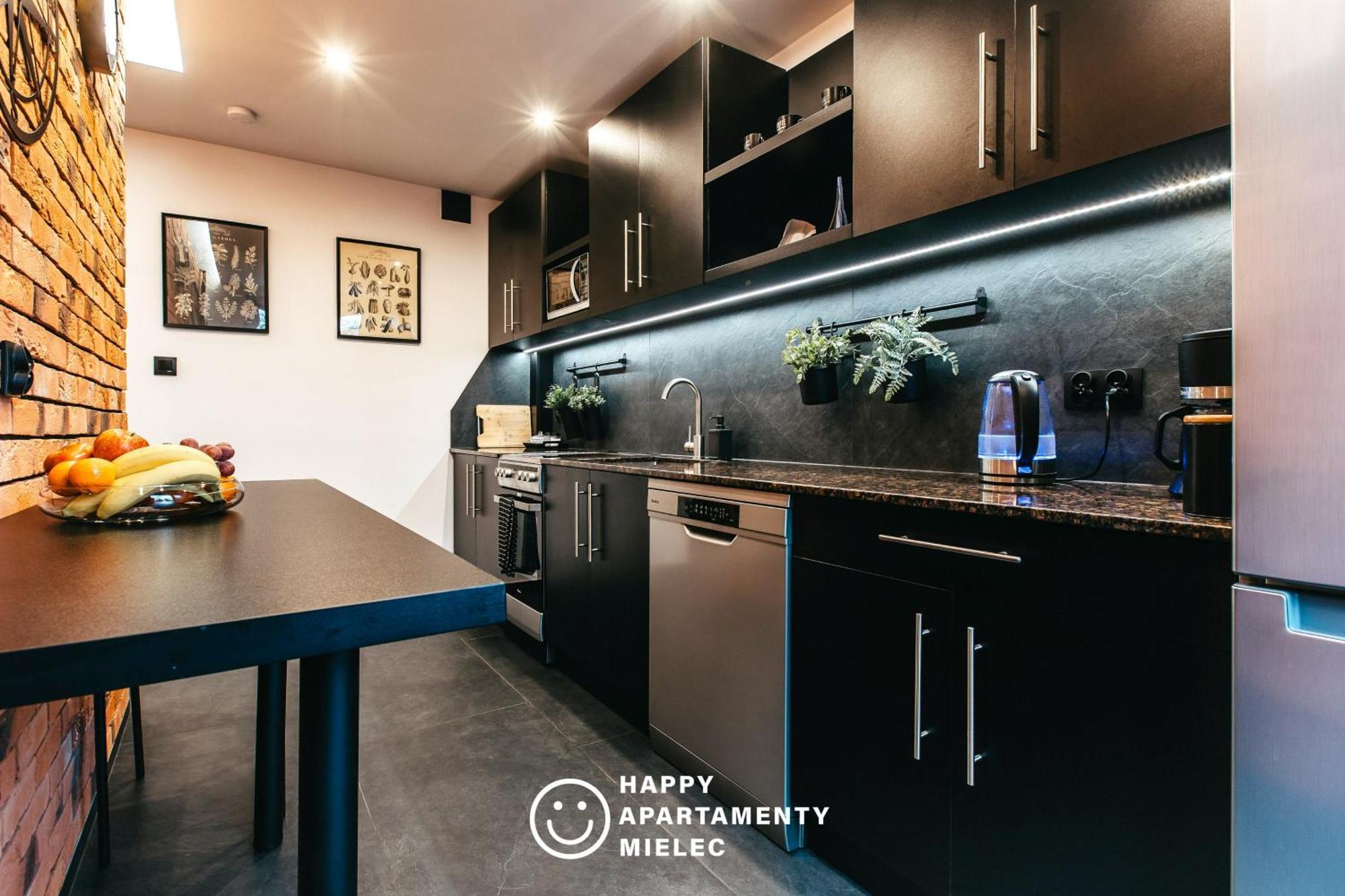 Happy Time - Apartamentyhappy Pl Мелец Екстериор снимка
